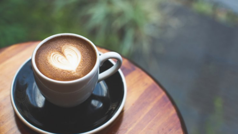 Espresso macchiato - przepis na włoską kawę